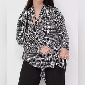 Lane Bryant swing tie-neck top, size 22/24